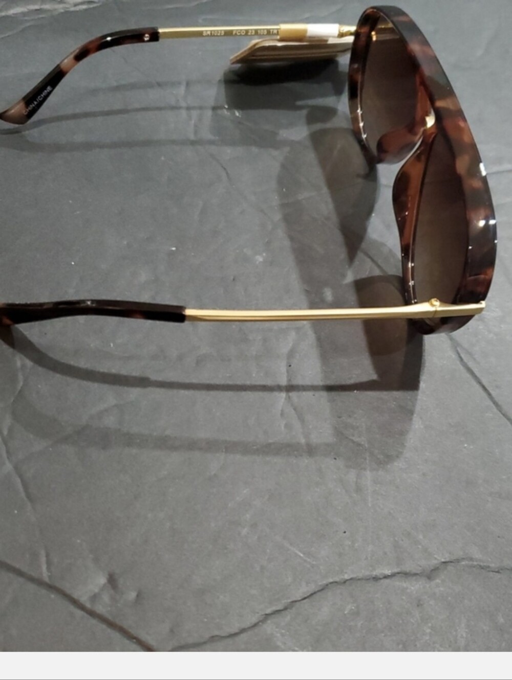 Frye sr1025 brown tortoiseshell thick rim Aviator style sunglasses brand new